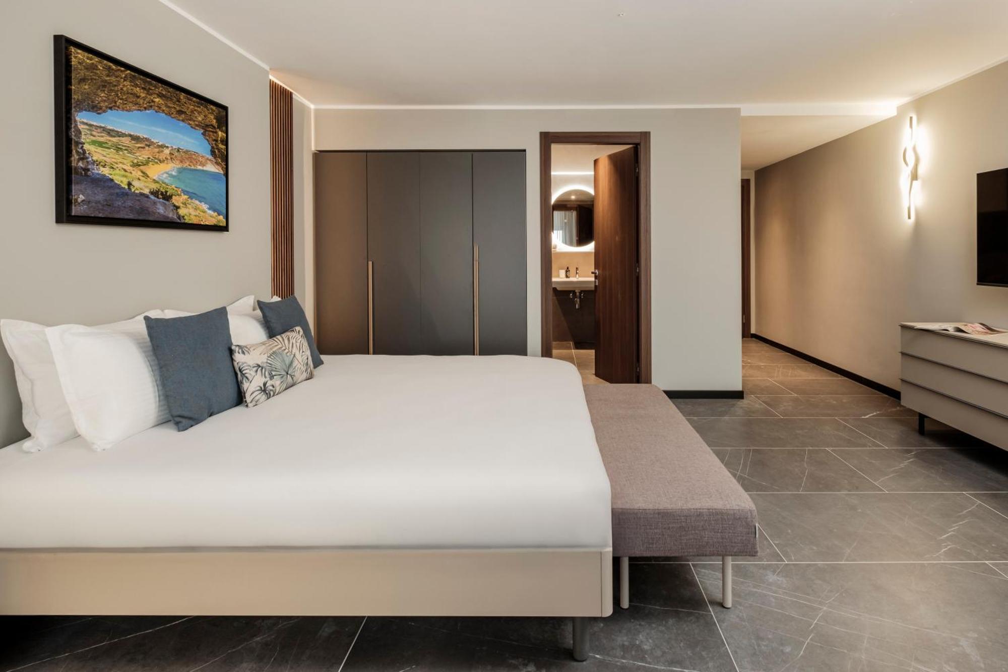 Isabella Suites Gzira Exterior photo